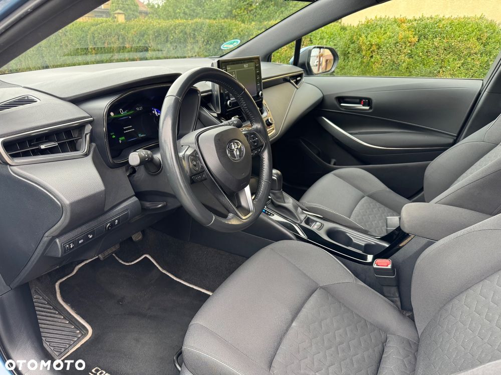 Toyota Corolla 2.0 Hybrid Comfort - 12