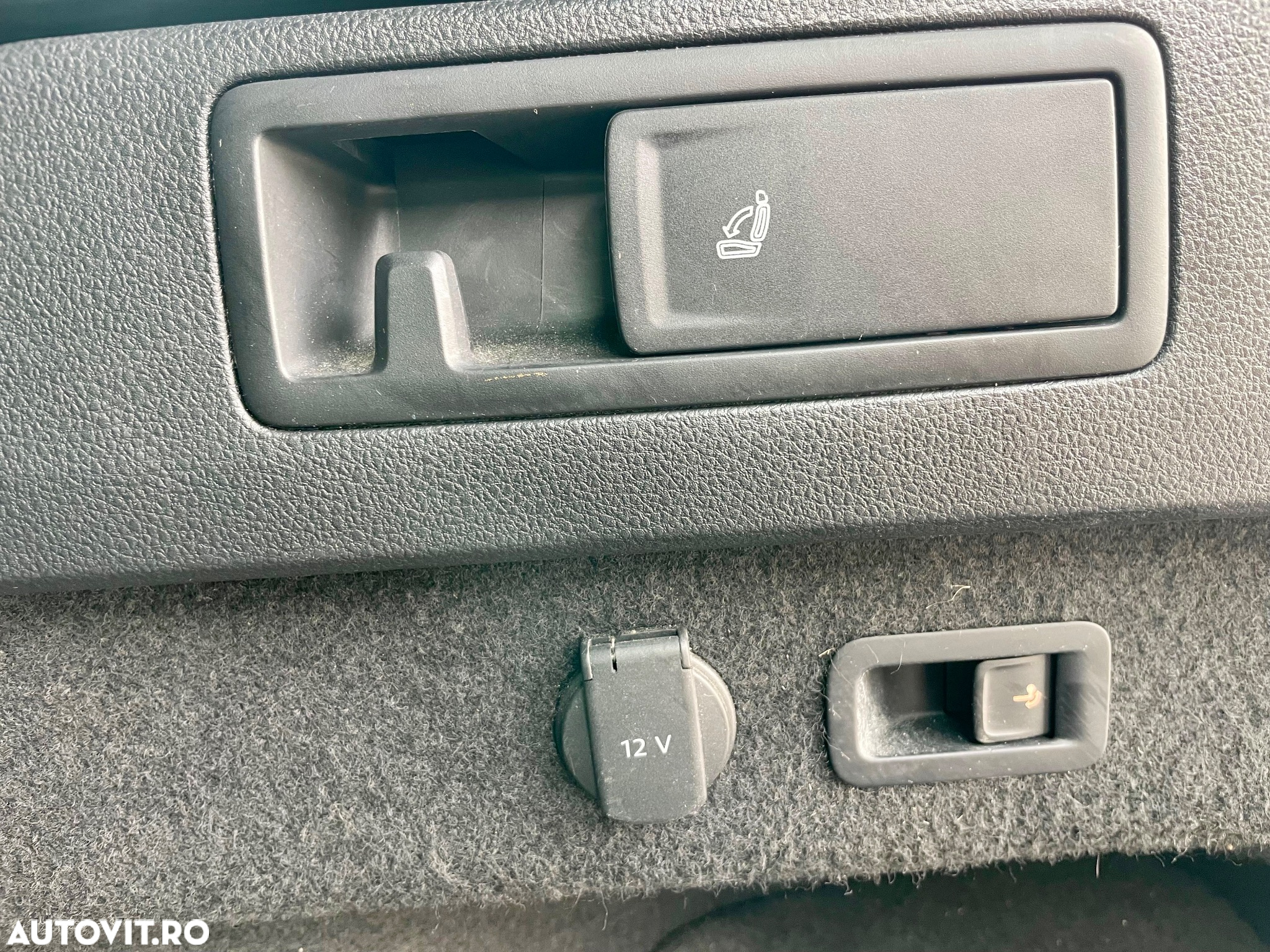 Volkswagen Passat Variant 2.0 TDI DSG R Executive - 15