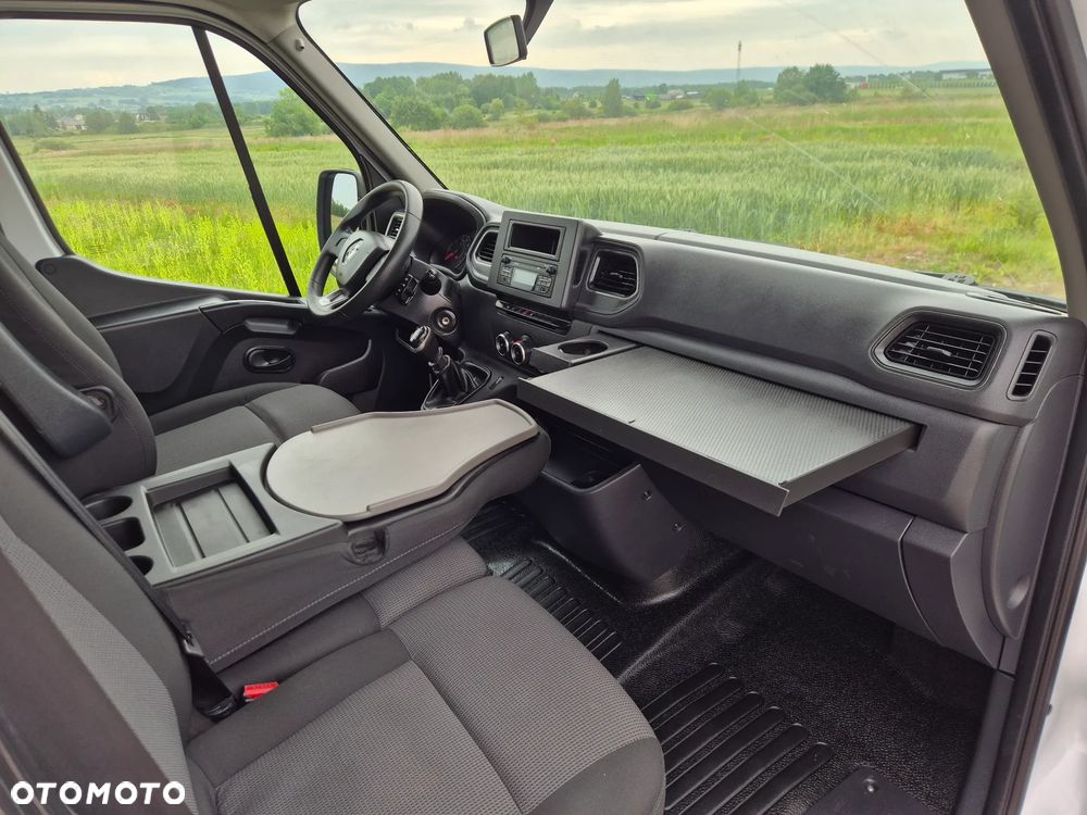 Renault MASTER 2.3 DCI 146KM IZOTERMA LAMAR SALON PL I-WŁAŚCICIEL LIFT LED KLIMA ELEKTRYKA 2020R IDEALNY - 32