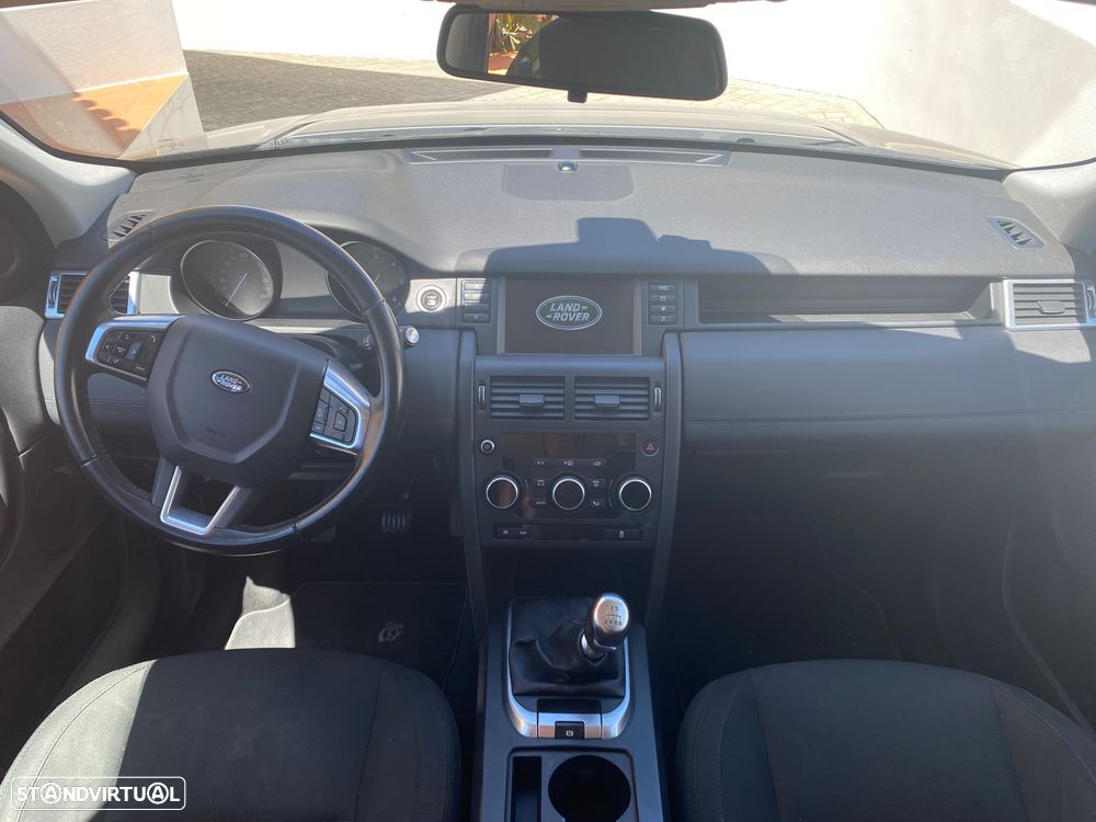 Land Rover Discovery Sport 2.0 eD4 Pure - 14