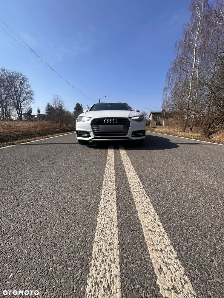 Audi A4 Limousine 2.0 TFSI ultra S tronic - 19