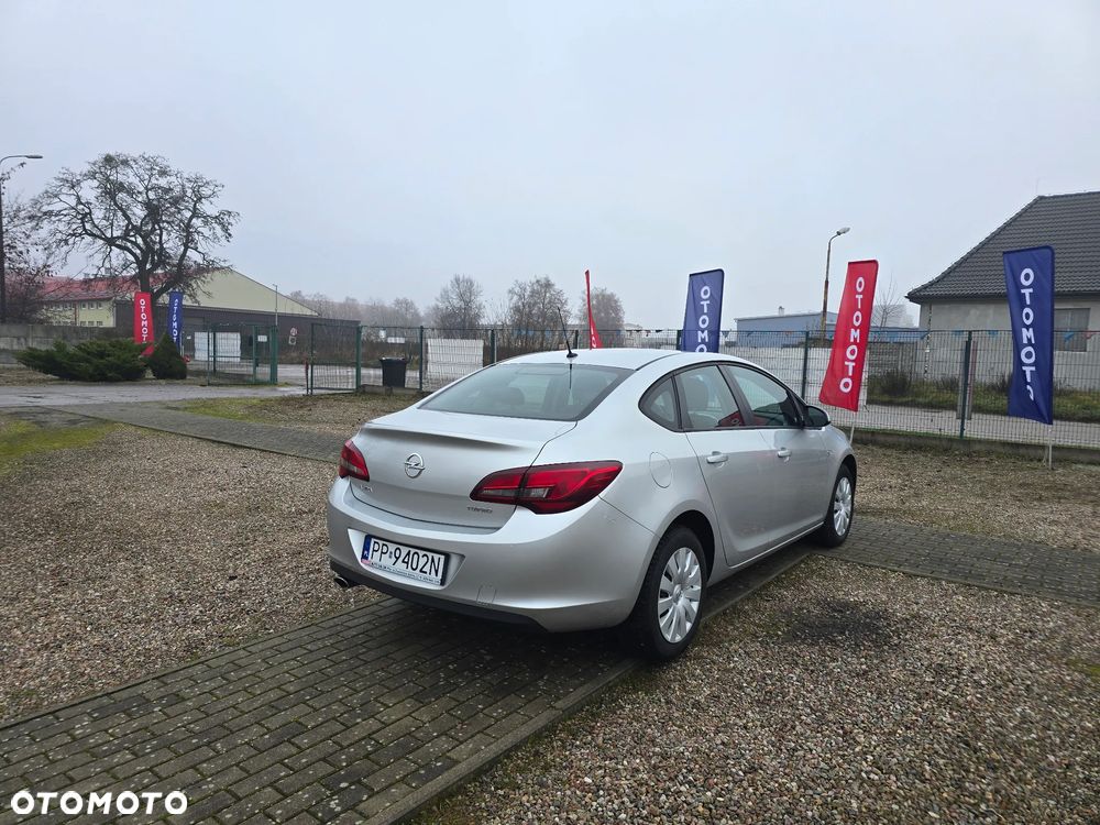 Opel Astra 1.4 T Active EU6 - 6