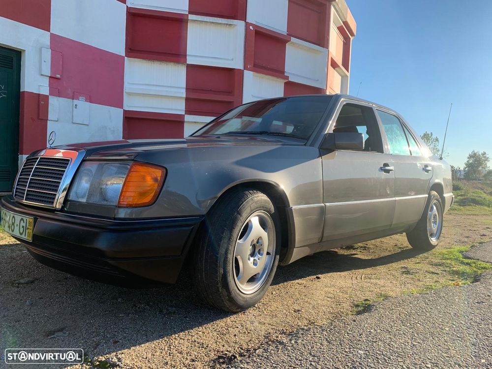 Mercedes-Benz W124 (1984-1997) 250 D - 1