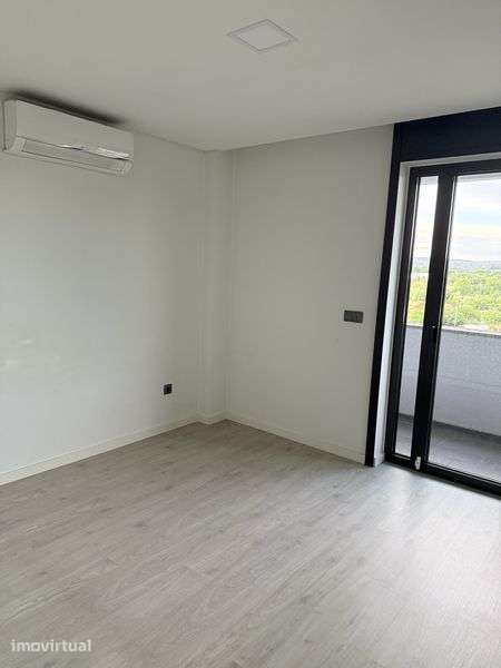 Penthouse t2 moderna av europa - Grande imagem: 5/11