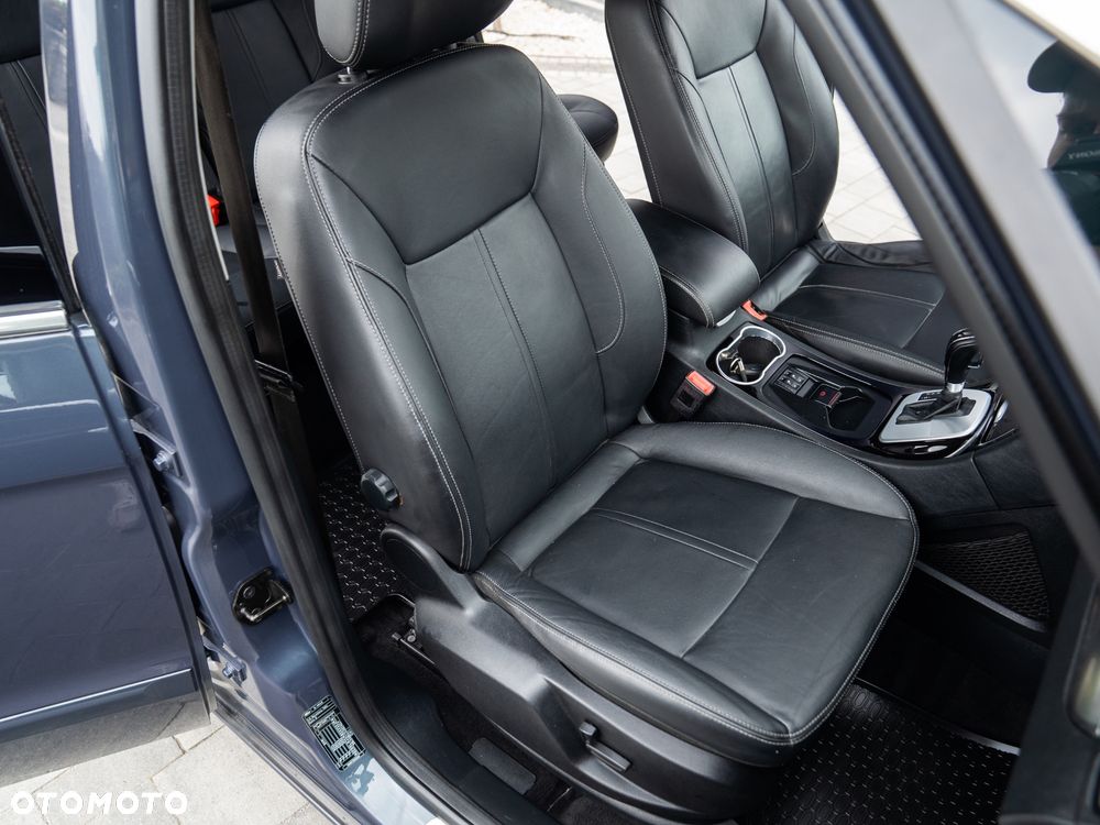 Ford S-Max 2.0 TDCi Titanium - 26