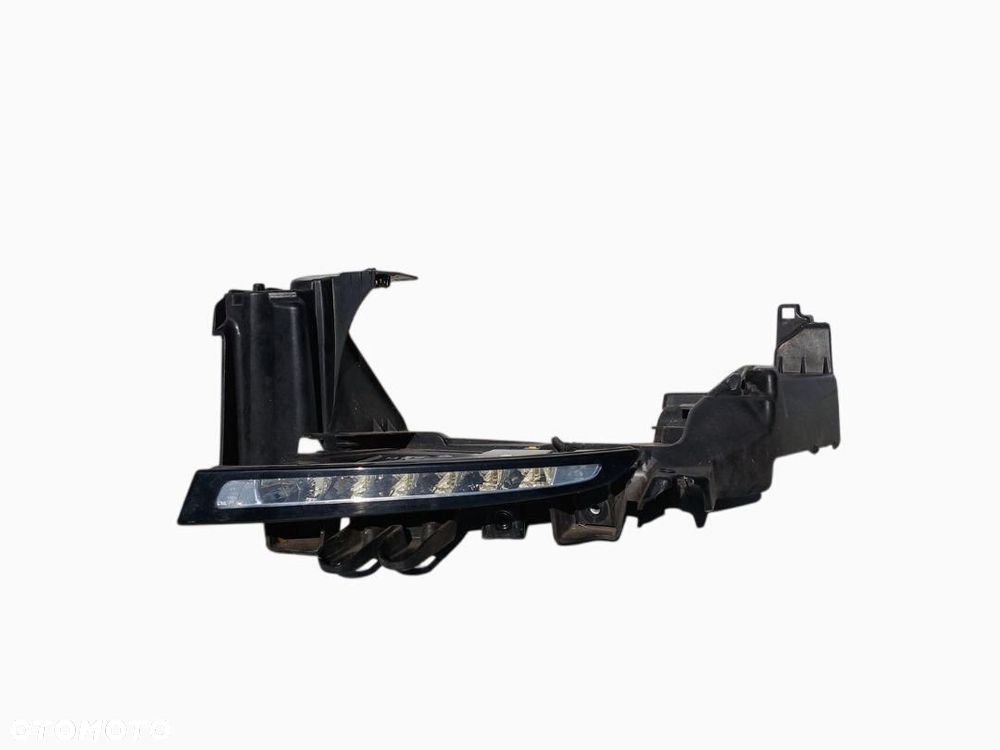 ŚLIZG MOCOWANIE REFLEKTORA LAMPY LEWY LED DRL RENAULT MEGANE III 12-13r.