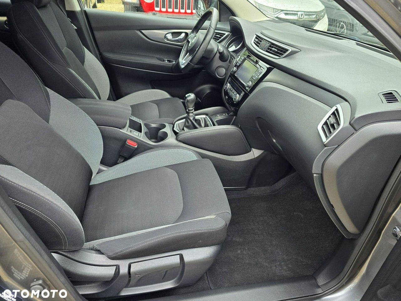 Nissan Qashqai 1.2 DIG-T N-Connecta Xtronic EU6 - 9