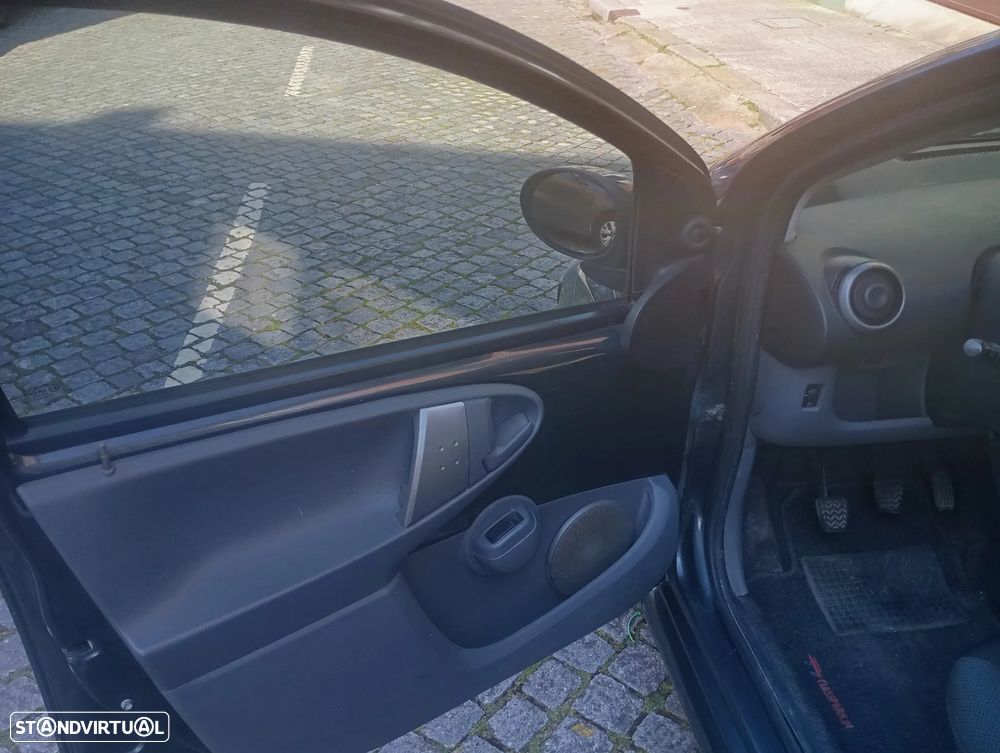 Toyota Aygo 1.0 + AC+VSC - 6