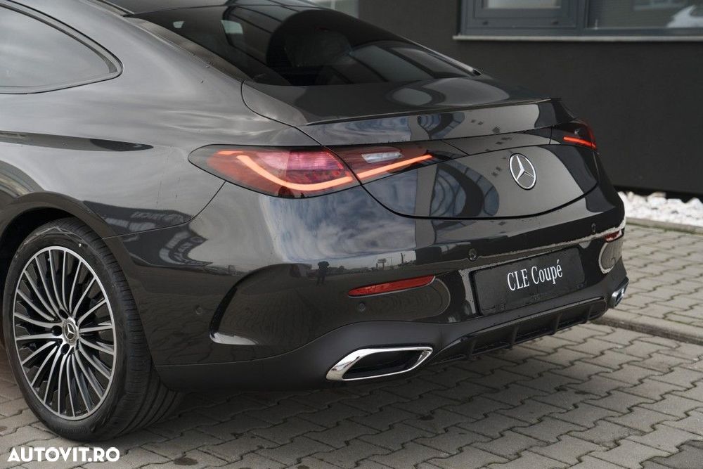 Mercedes-Benz CLE 300 4MATIC Aut. MHEV - 10