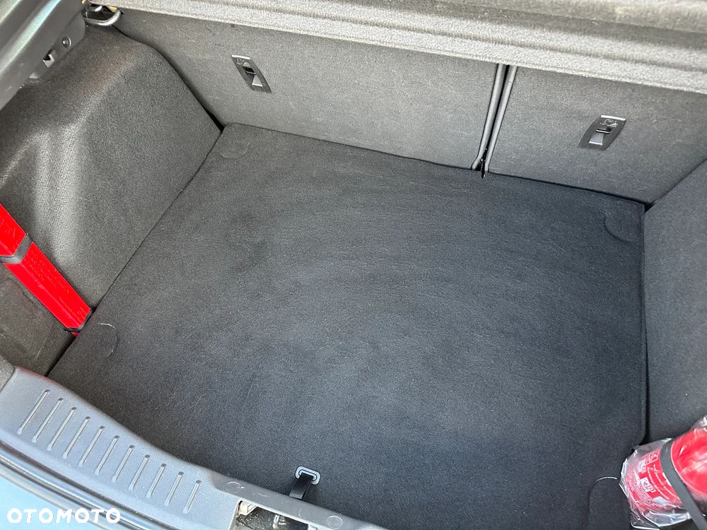 Ford Focus - 26