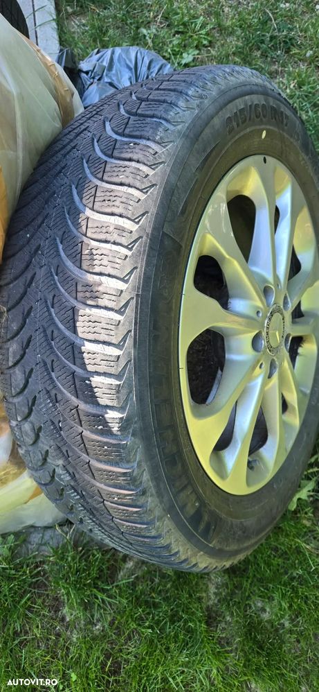 Mercedes-Benz GLA 220 d 7G-DCT - 15