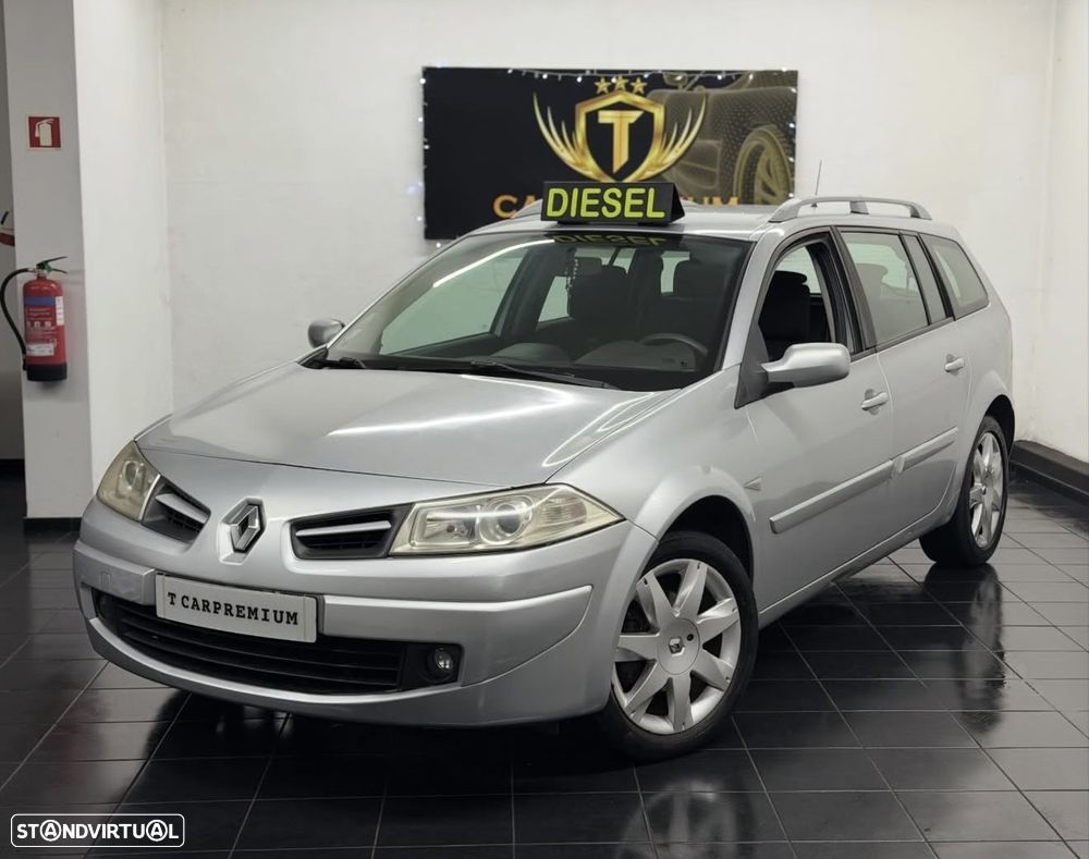 Renault Mégane Break 1.5 dCi Dynamique S - 4
