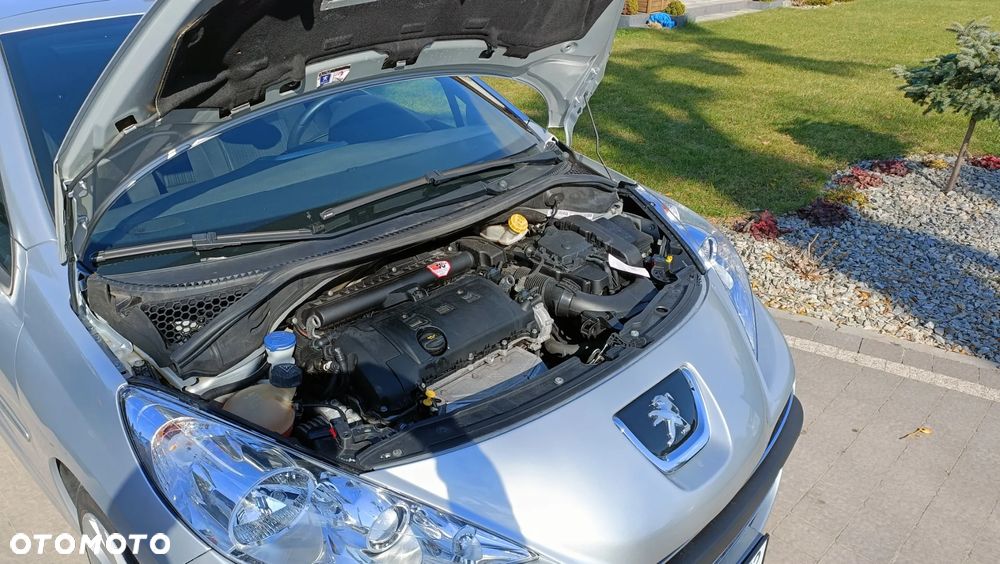 Peugeot 207 CC 120 VTi Platinum - 11