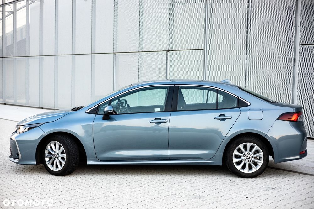 Toyota Corolla 1.8 Hybrid Comfort - 10