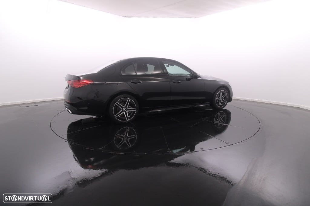 Mercedes-Benz C 300 de AMG Line - 8