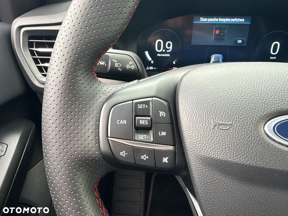 Ford Focus - 11