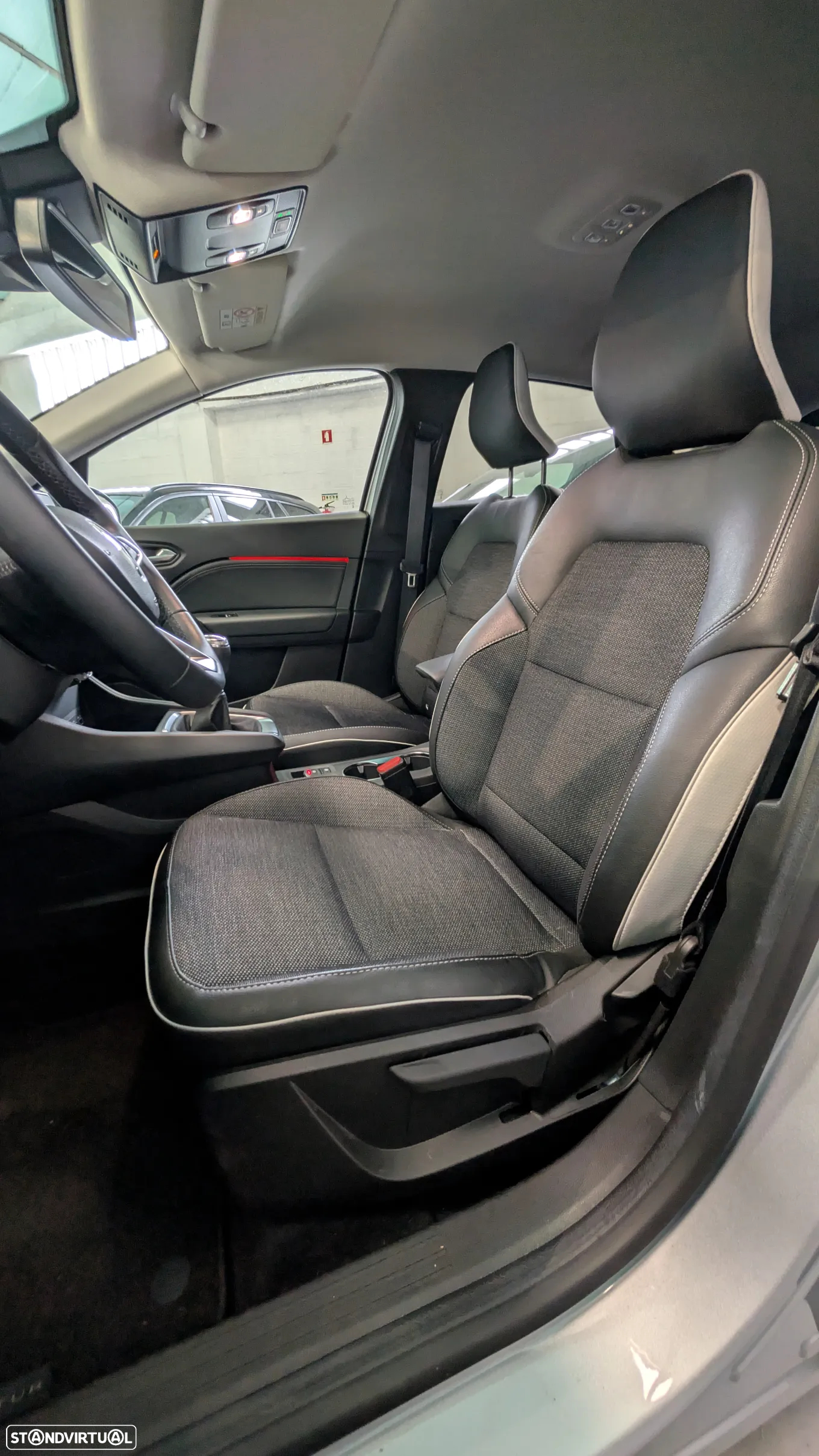 Renault Captur 1.0 TCe Techno Bi-Fuel - 14