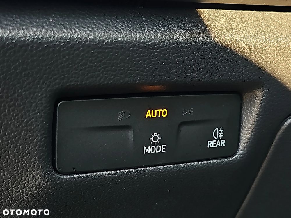 Volkswagen Passat 1.5 TSI EVO Business DSG - 15