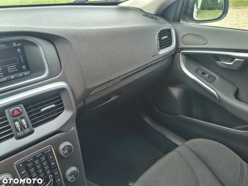 Volvo V40 Cross Country D2 - 29
