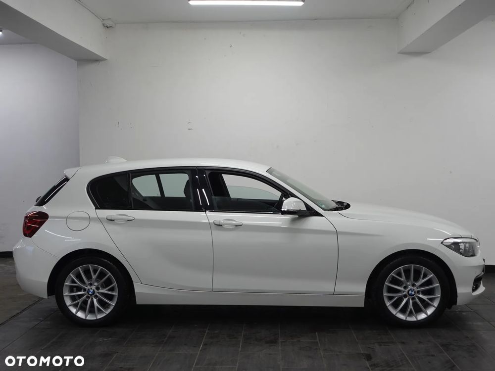 BMW Seria 1 118d xDrive - 9