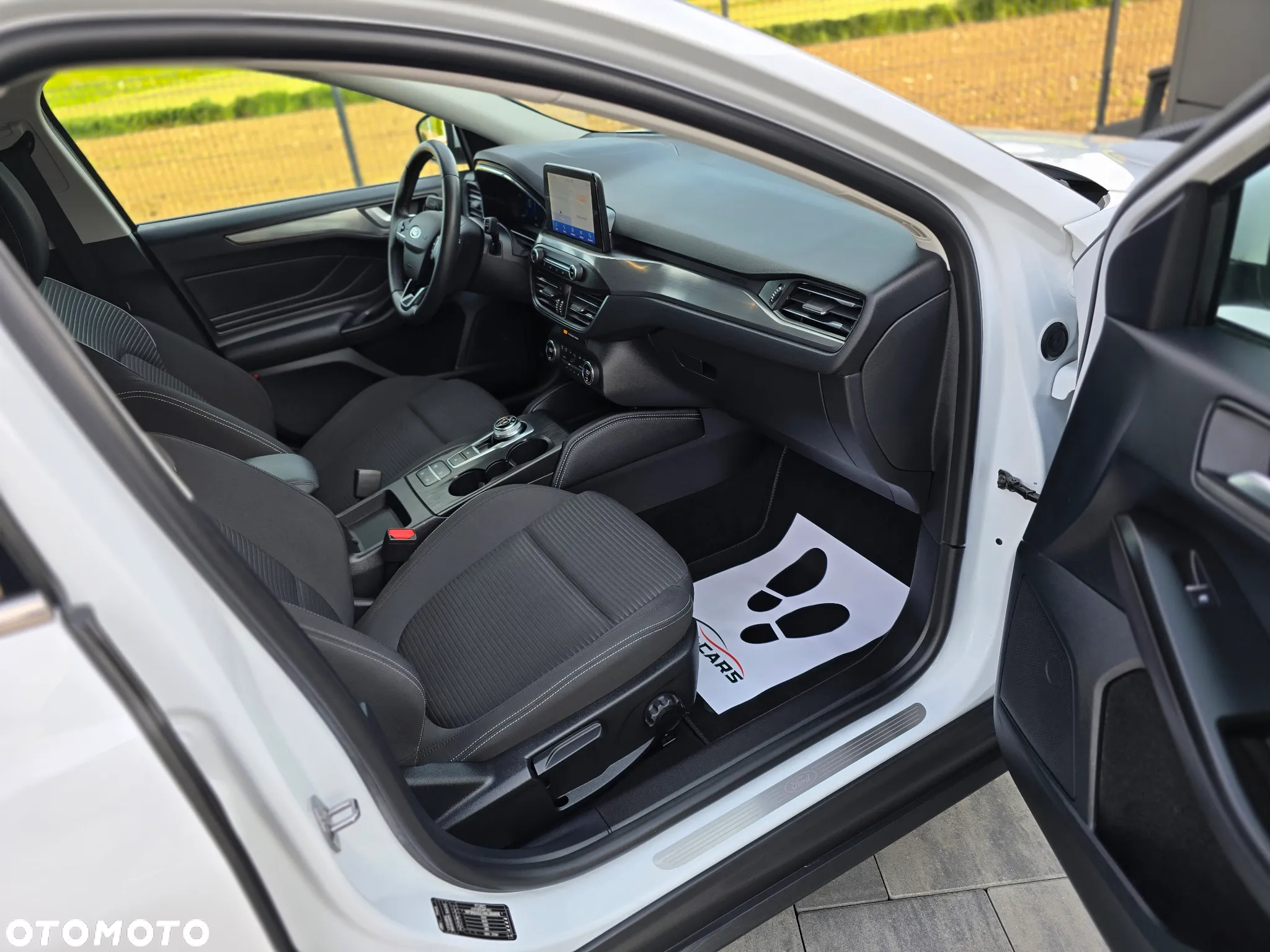Ford Focus 1.5 EcoBlue Start-Stopp-System TITANIUM - 17