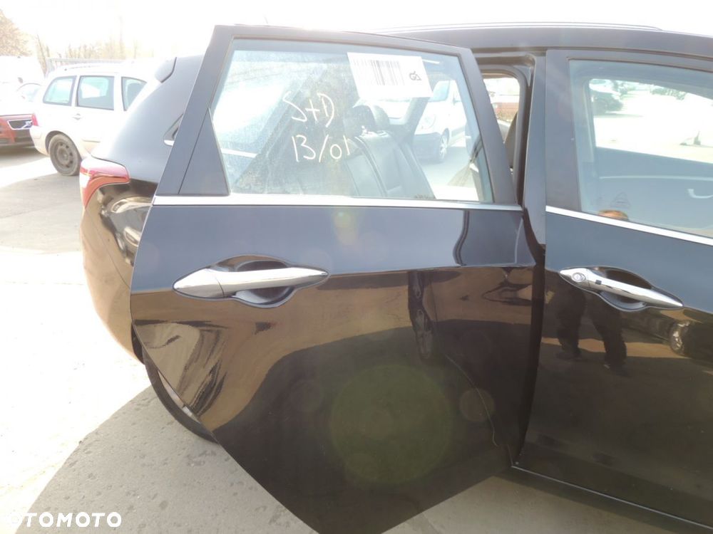 Drzwi prawy tył Hyundai I30 II kombi '15 lift - 1