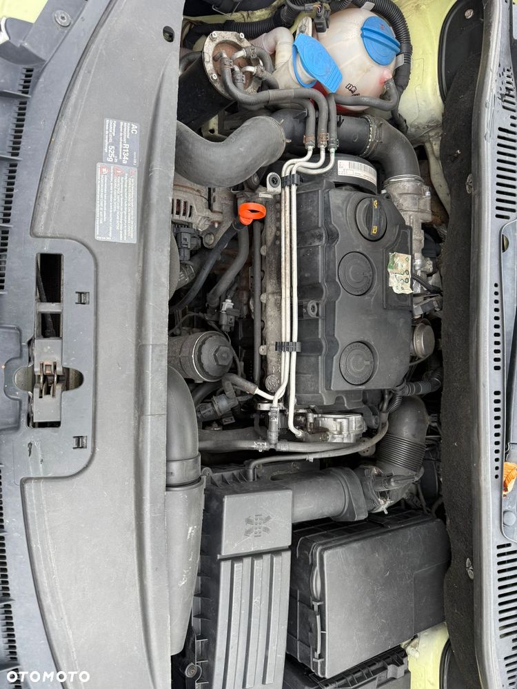 Volkswagen Caddy Life DSG - 9