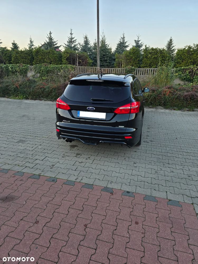 Ford Focus 1.0 EcoBoost Start-Stopp-System ST-LINE - 5