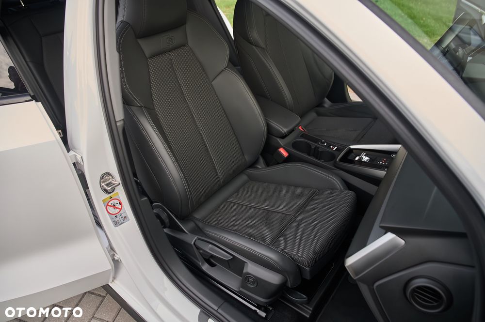 Audi A3 Sportback 35 TFSI mHEV S Line S tronic - 25