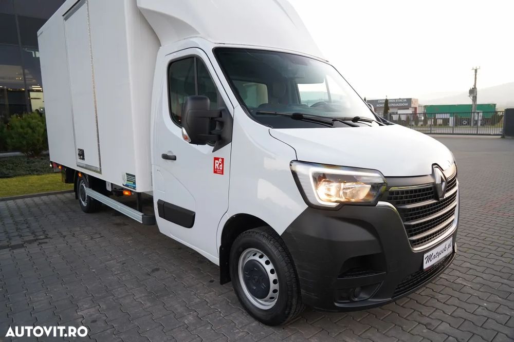 Renault MASTER / CONTAINER / LIFT - 750 KG / MTA: 3500 KG / 2023 / - 9