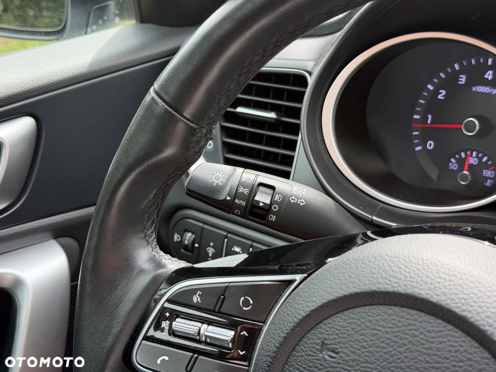 Kia Ceed 1.4 L Business Line Plus - 32