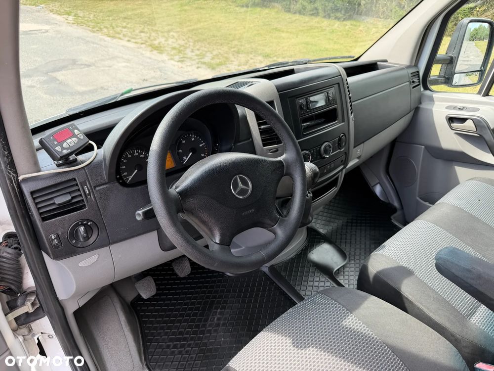 Mercedes-Benz Sprinter 513 CDi * 2.2 / 130KM * Kontener - Chłodnia * Rama do zabudowy * - 25
