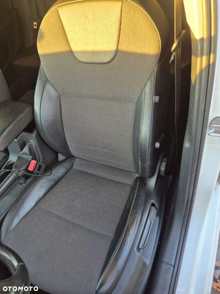 Skoda Octavia 1.6 TDI DPF DSG Elegance - 14