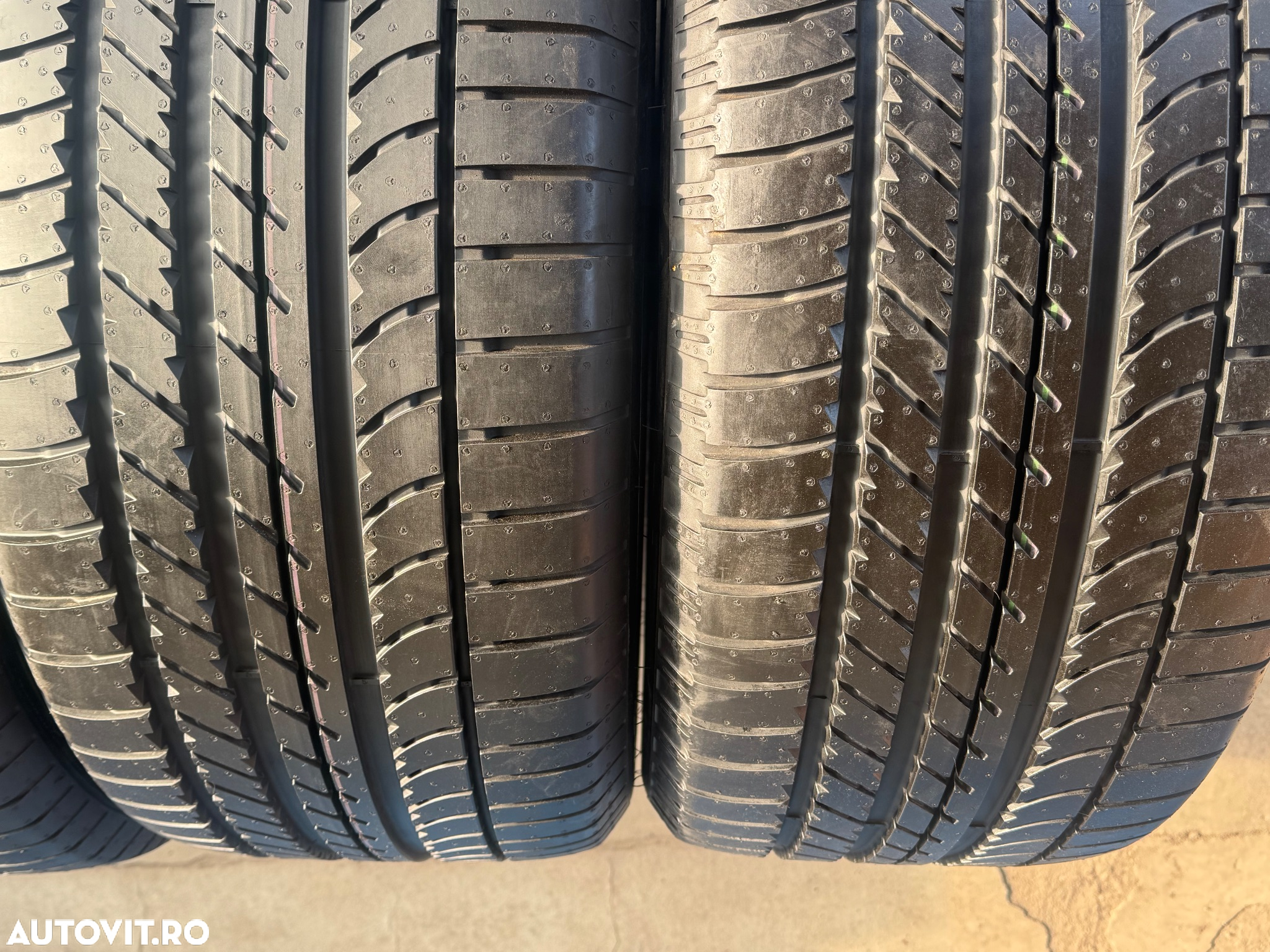 Vând 4 anvelope 295/40/22 goodyear de vară noi - 2