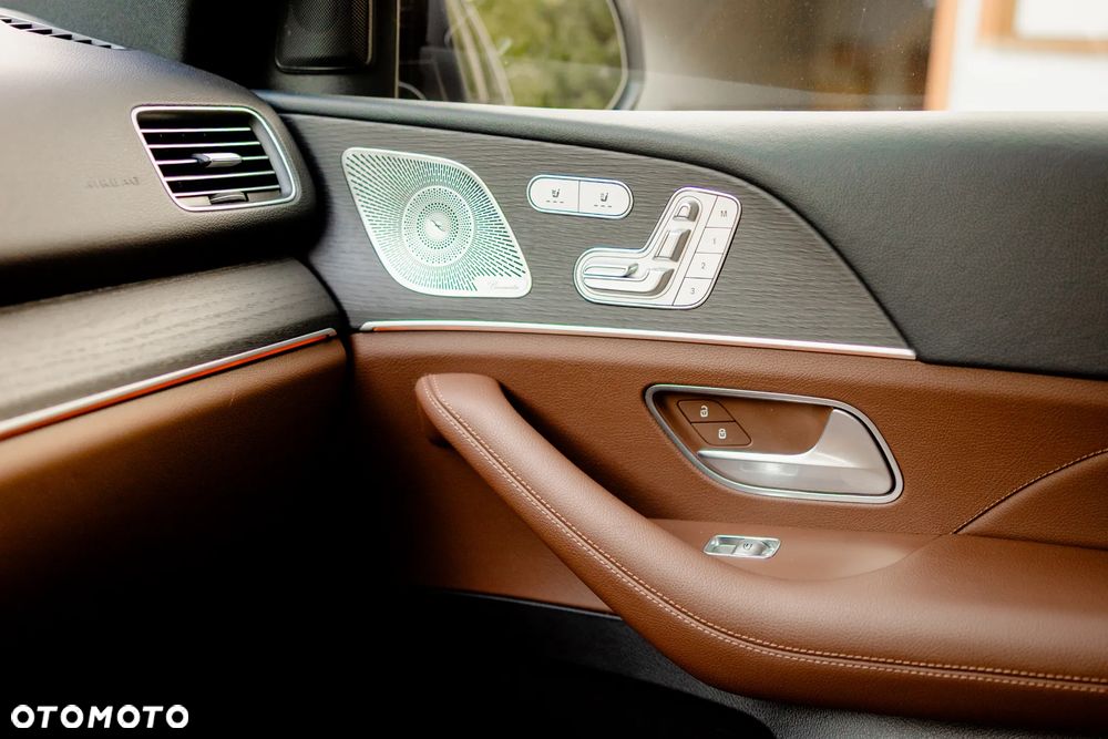 Mercedes-Benz GLE - 17