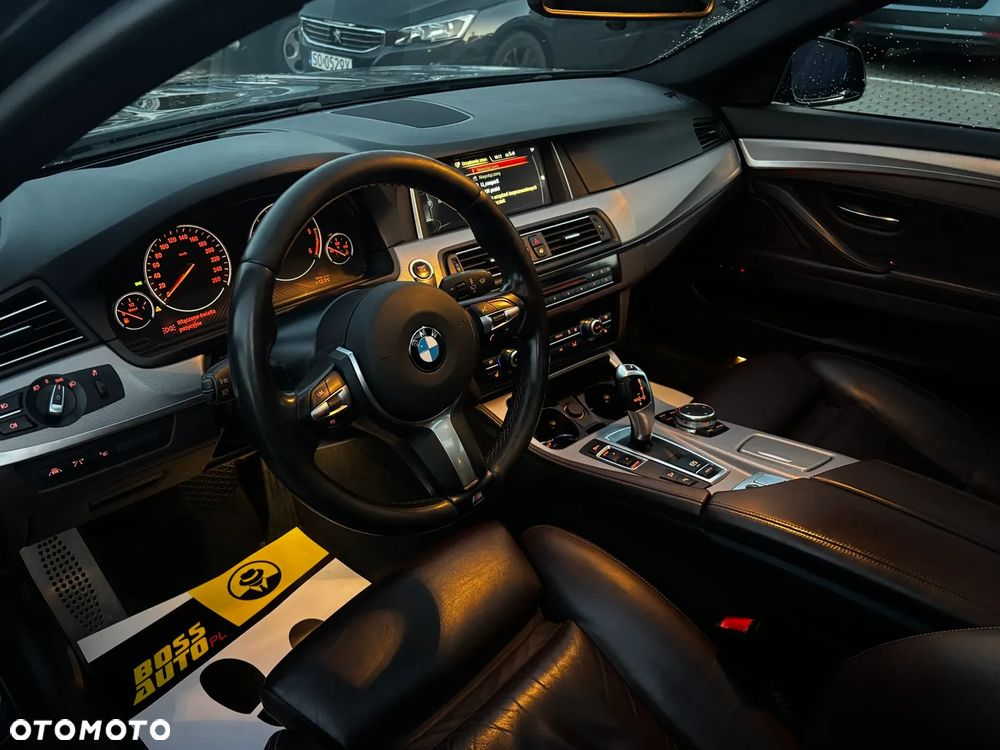 BMW Seria 5 520d Luxury Line - 11