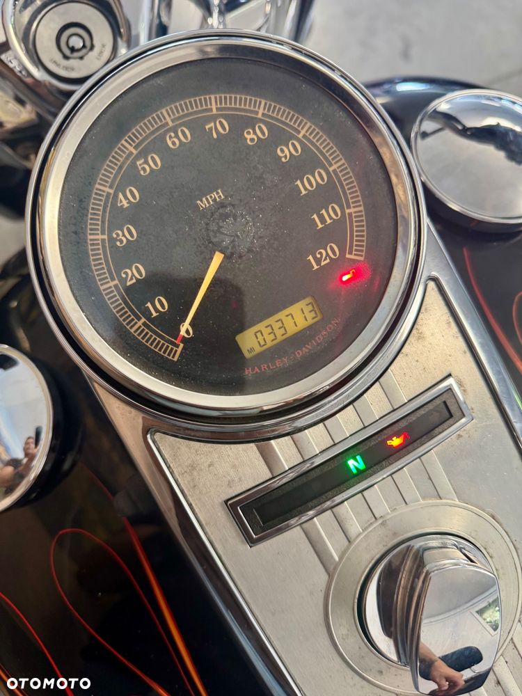 Harley-Davidson Touring Road King - 9