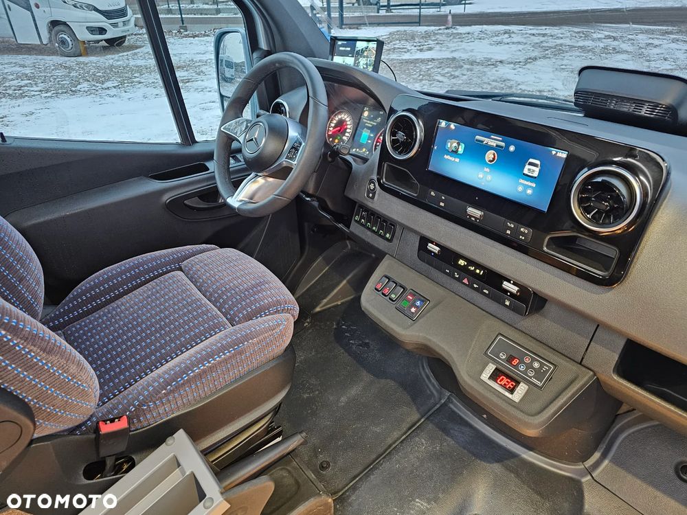 Mercedes-Benz Sprinter 519 CDI - 15