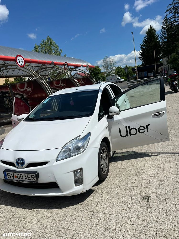 Toyota Prius (Hybrid) Sol - 7