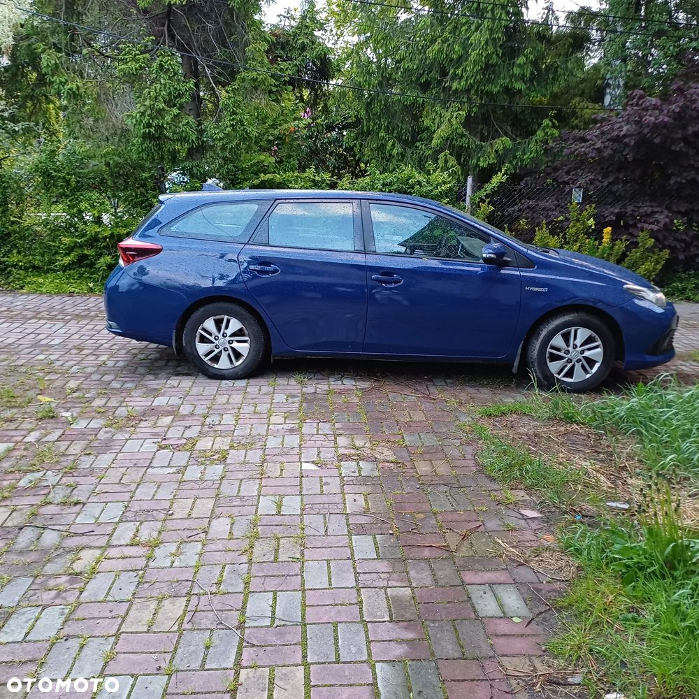 Toyota Auris - 5
