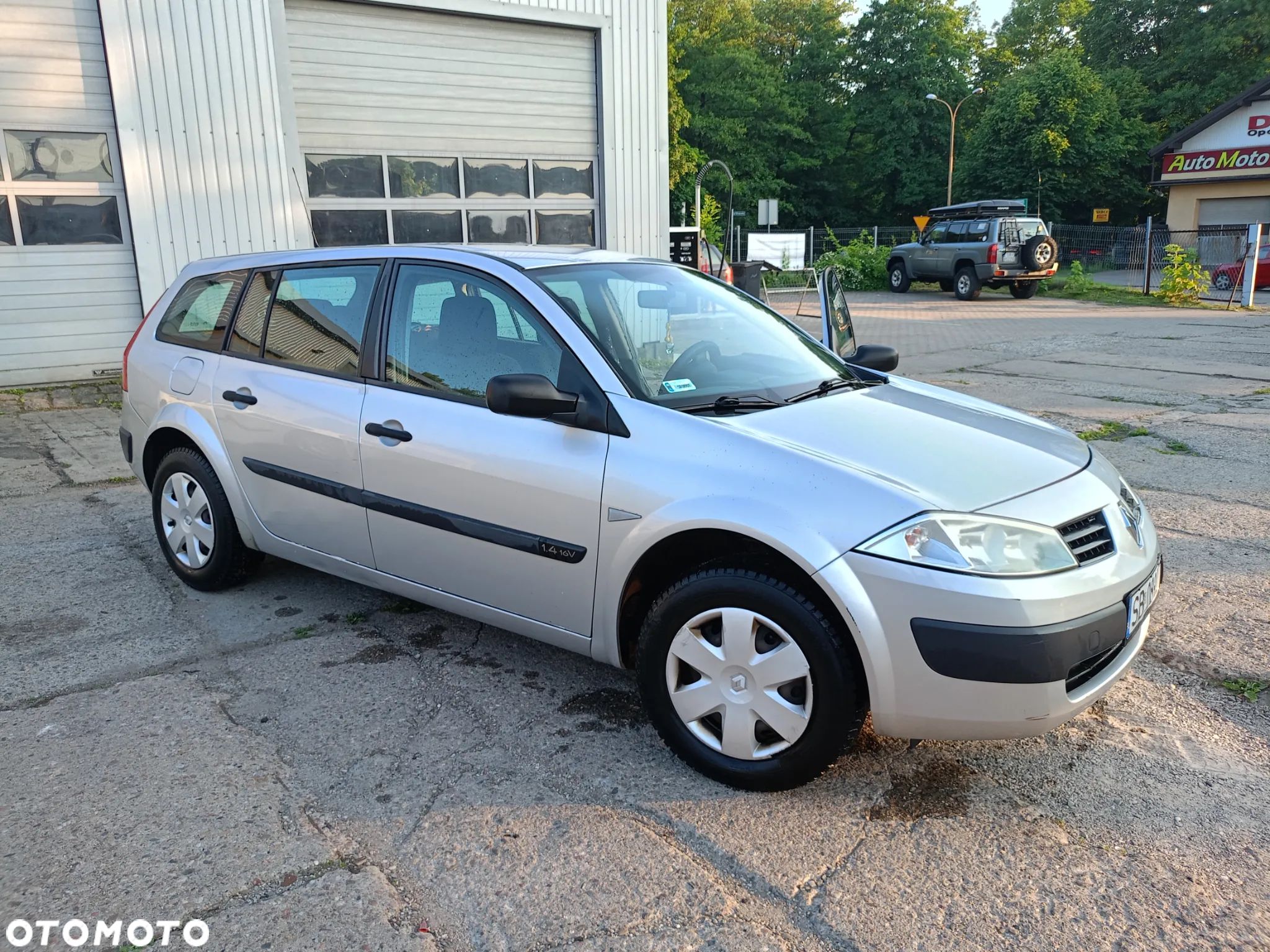 Renault Megane II 1.4 Confort Authentique - 1