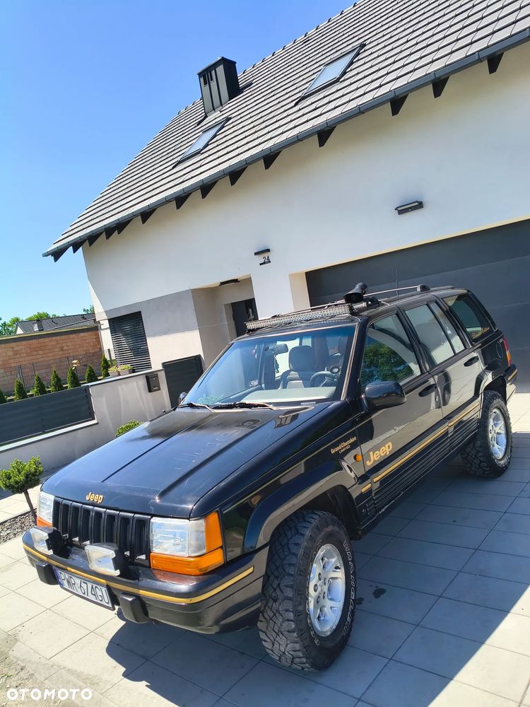Jeep Grand Cherokee 5.2 Limited - 9