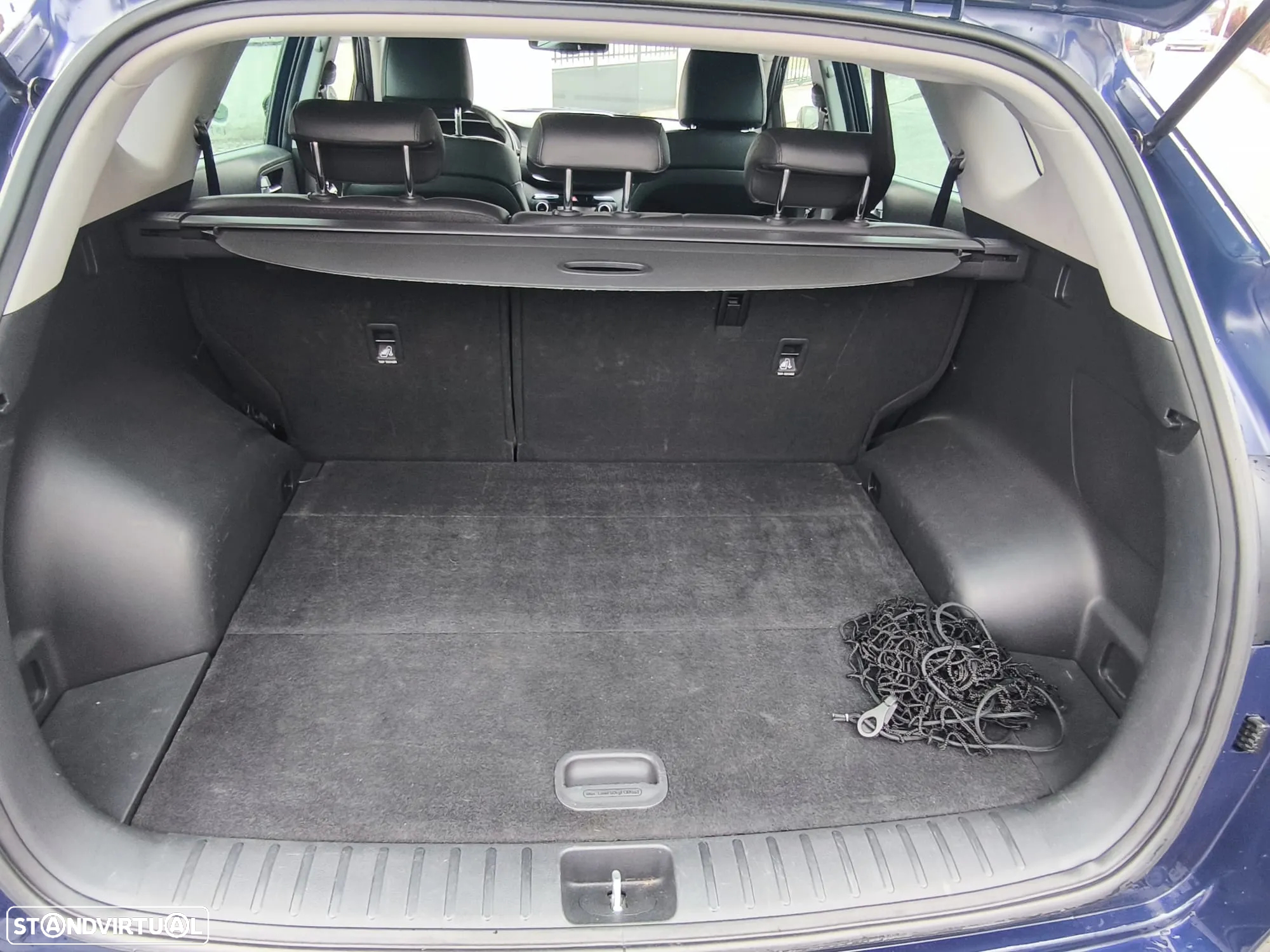 Hyundai Tucson 1.6 CRDi Premium +P.Pele+P.Style - 23