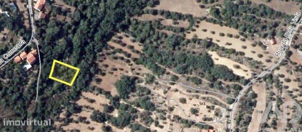 Terreno em Chãos de 800,00 m2