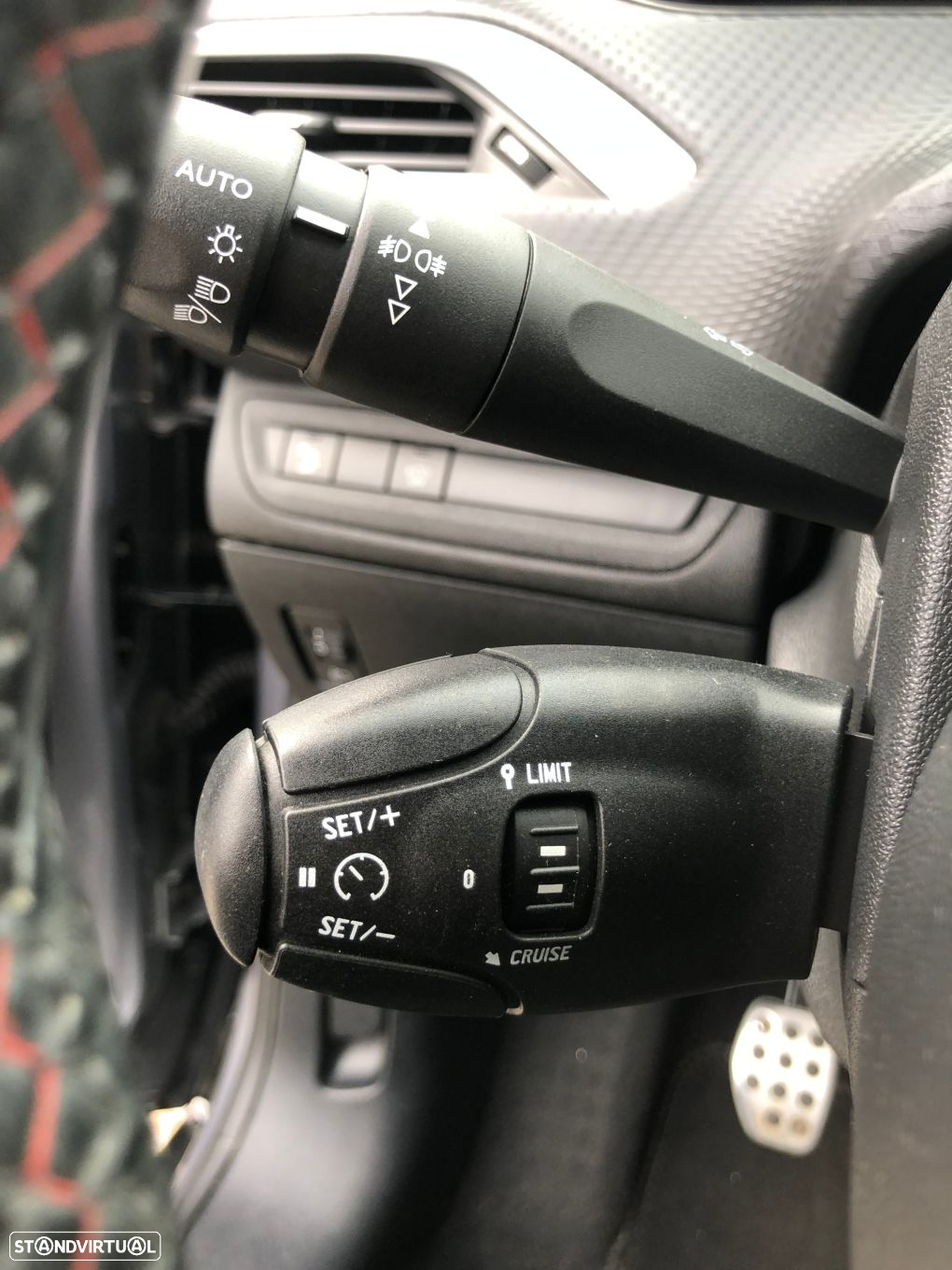 Peugeot 2008 1.2 PureTech GT Line - 11