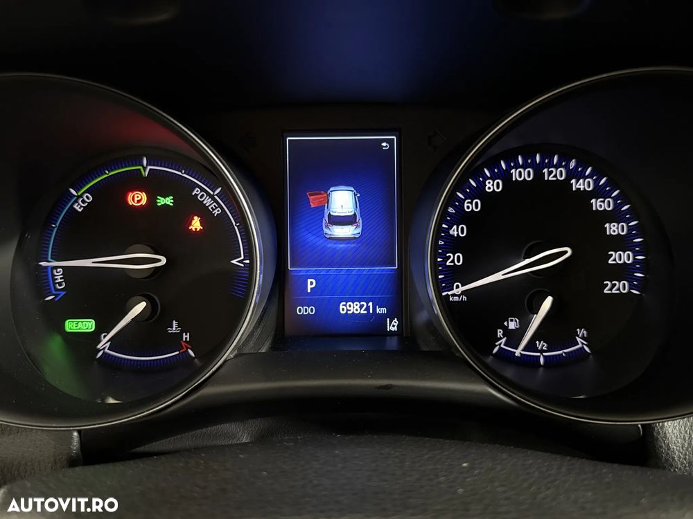 Toyota C-HR - 11
