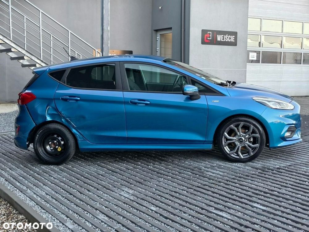 Ford Fiesta - 9