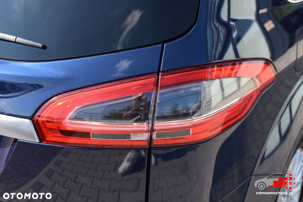 Ford S-Max - 14