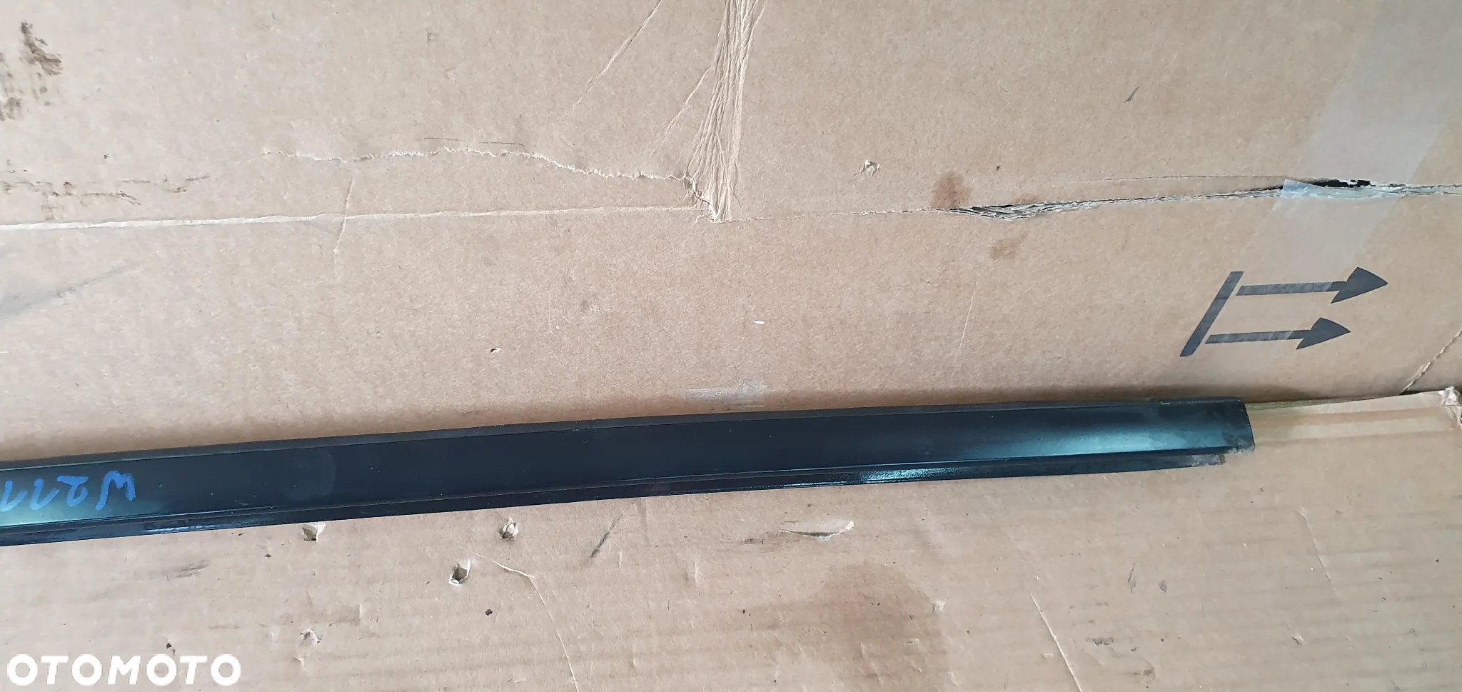 Listwa szyby czołowej lewy przód przednia lewa Mercedes E-Klasa W211 A2116901782 - 3