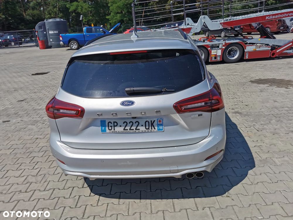 Ford Focus SW 1.0 EcoBoost Hybrid ACTIVE DESIGN - 4